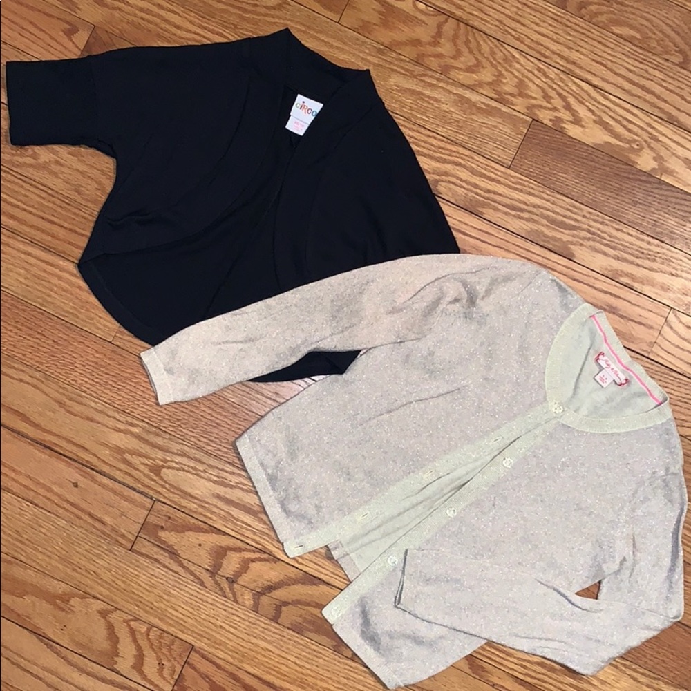 Bundle of 2 Size XS/5-6 Girls cardigan sweaters